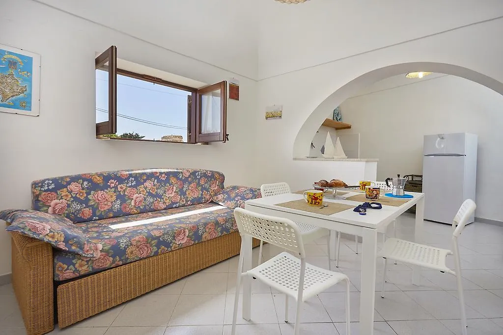 Case Canino Apartment Favignana Italy